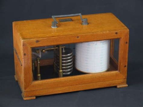 Kriegsmarine Barograph by Lufft.