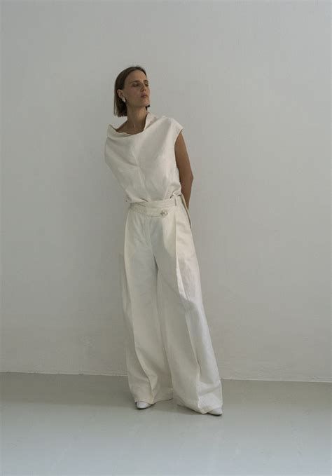 LUTSK CREAM WIDE LEG TROUSERS — K M by L A N G E