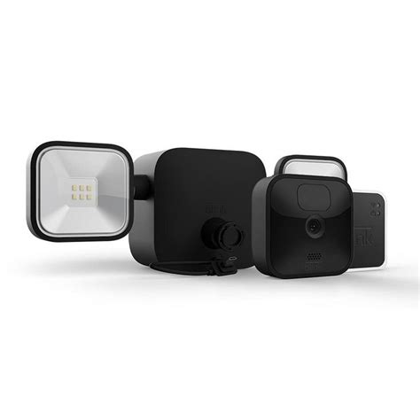 Blink Outdoor 3rd Gen + Floodlight — wireless, 2-year battery life, HD floodlight mount and ...