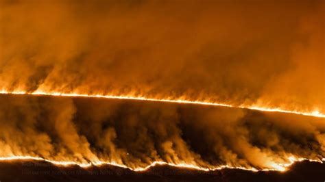 Saddleworth Moor blaze - fire crews on standby to tackle 'hot spots ...