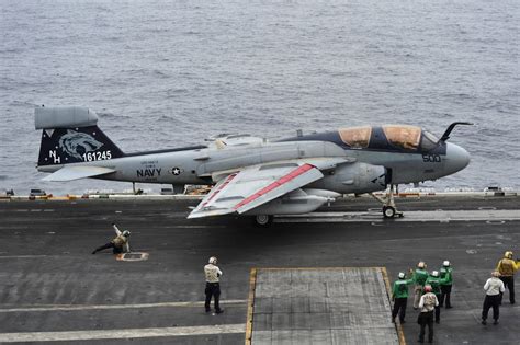 DVIDS - Images - USS Nimitz flight deck operations [Image 2 of 9]