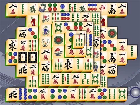 Can you remove all tiles in this Mahjong Titans game? Combine 2 of the same free tiles ...