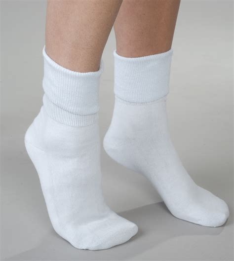 3-Pack Womens White Cotton Diabetic Socks - My Pelvic Health - iMEDicare UK Ltd