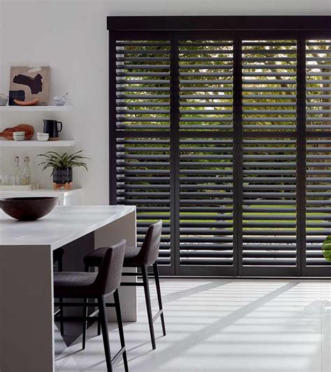 Wood Shutters Roseville | Hunter Douglas Window Shutters