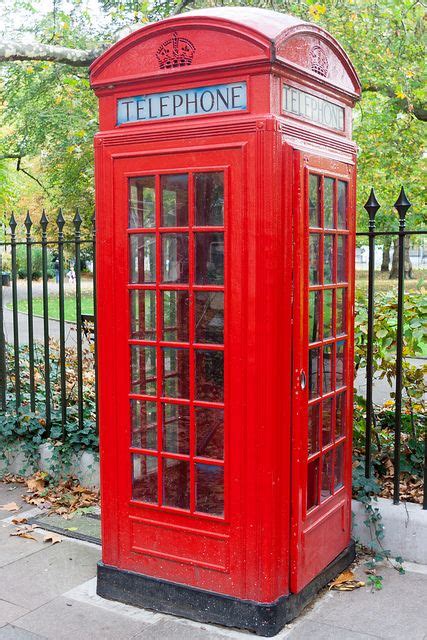 London - Phone Booth | London phone booth, Telephone booth, Phone booth