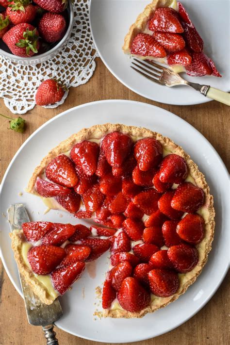 Classic French Strawberry Tart (Tarte aux Fraises) - Pardon Your French