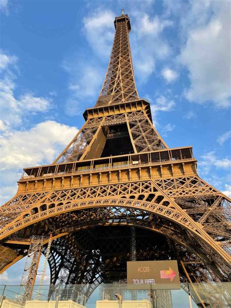 27 Fun Facts About The Eiffel Tower In Paris You Probably Didn’t Know - Dreams in Paris