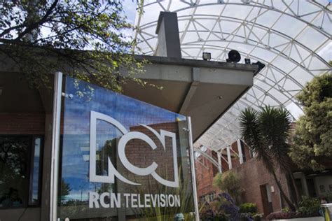 RCN TV y Caracol TV no entregarían señal gratuita a cableoperadores tras archivarse proyecto de ...