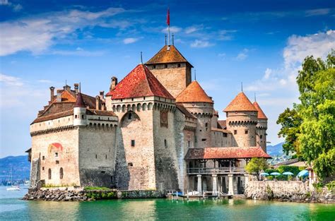 15 Best Day Trips from Geneva - The Crazy Tourist | Castle, Trip, Travel pictures