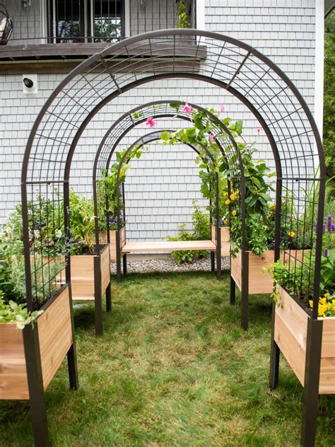 2' x 4' Arch Trellis for Planter Boxes | Gardener's Supply