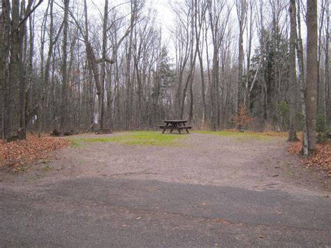 Take a trip to Kentuck Lake Campground - Outdoorsy in Eagle River, WI | Outdoorsy