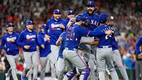 Rangers back in World Series