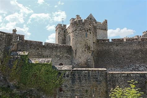 Cahir Castle - History And All The Things You Need To Know - Ireland Travel Guides