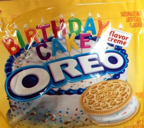 Vanilla Birthday Cake Oreos -I am in love with these cookies ...