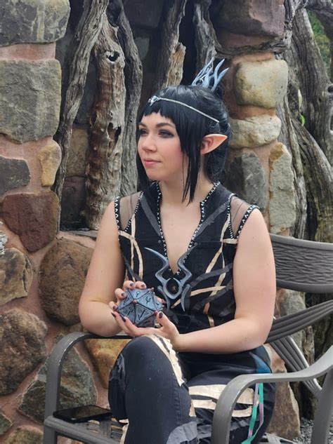 Shadowheart Cosplay 🖤 : r/BaldursGate3