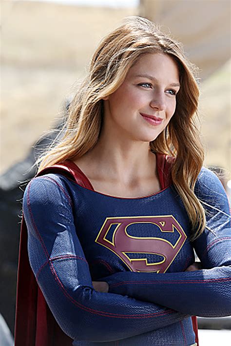 REVIEW: "Supergirl" presents new hero, same stereotypes - The Daily Free Press