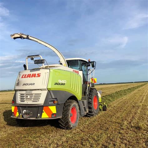 Forage Harvesting - JACOB HOLDAWAY CONTRACTING LTD