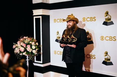 CHRIS STAPLETON WINS THREE AWARDS AT 64TH ANNUAL GRAMMY AWARDS | Chris Stapleton