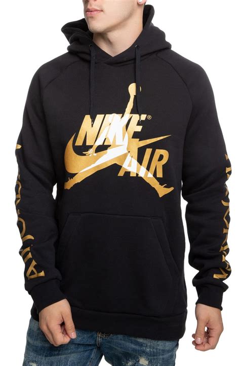 Jordan Mj Jumpman Classics Hoodie Black/metallic Gold | Trendy hoodies, Hoodie outfit men, Black ...