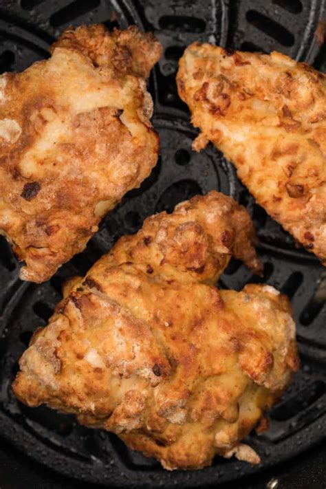 Air Fryer Buttermilk Fried Chicken - Fork To Spoon