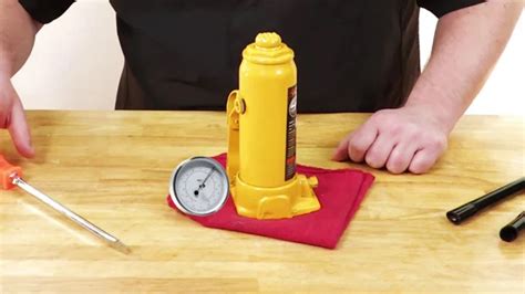 How to Add a Pressure Gauge to a Bottle Jack: DIY 7 Steps – Giga Wheels