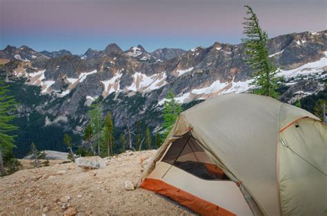 Backcountry Camping Essentials: 21 Items for the Perfect Backcountry Camping Trip