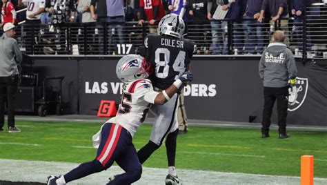 Photo Proves Raiders WR Keelan Cole Was Out Of Bounds On TD