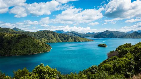 Sailing The Marlborough Sounds, NEW ZEALAND | Wandermelon