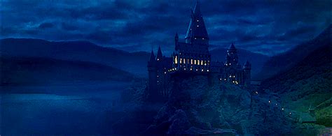 hogwarts castle gif | Tumblr