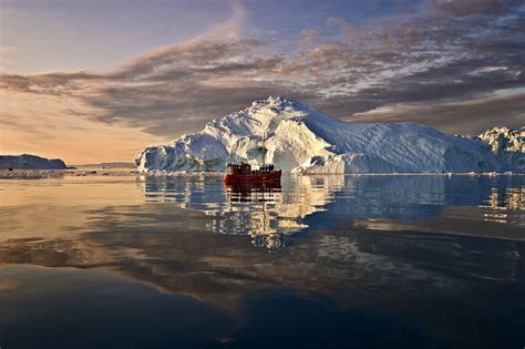 Ilulissat Icefjord – UNESCO World Heritage - Greenland Travel EN