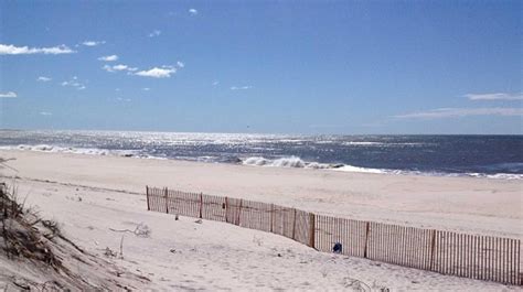 Brookhaven Town lifeguards to watch over Ho-Hum Beach in Bellport - Newsday