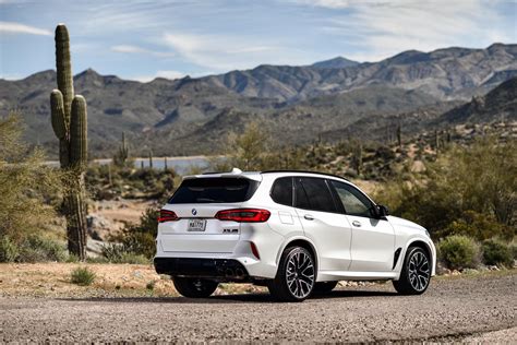 2020 BMW X5 M Competition presented in Mineral White