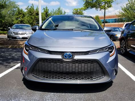 Review: 2020 Toyota Corolla Hybrid