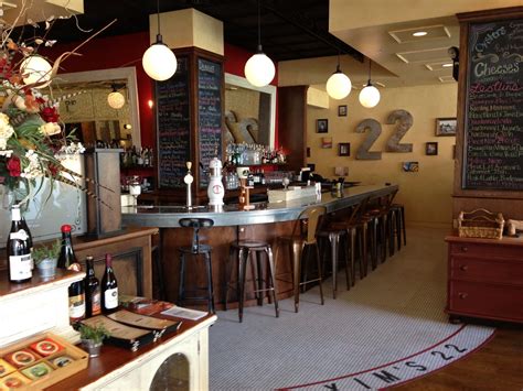 Maxim"s 22- Easton PA French bistro cafe in downtown Easton, great for ...