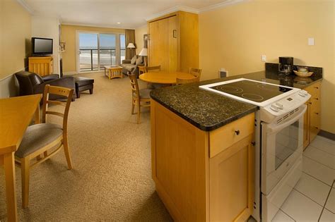 TOLOVANA INN (AU$191): 2022 Prices & Reviews (Cannon Beach, OR) - Photos of Hotel - Tripadvisor