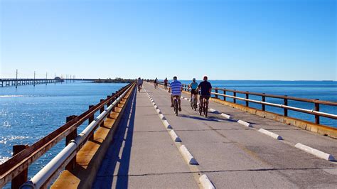 Seven Mile Bridge in Marathon, Florida | Expedia