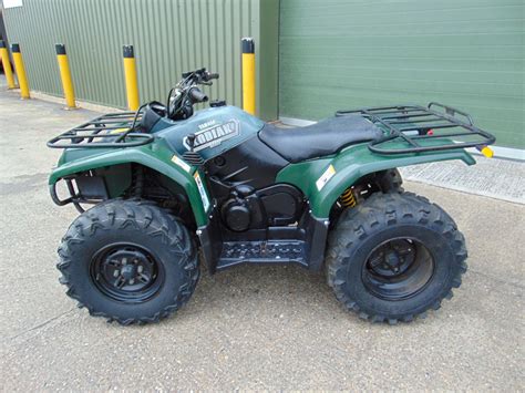 You are bidding for a Yamaha Kodiak 400 Ultramatic 4 x 4 Quad Bike with front and rear carriers E