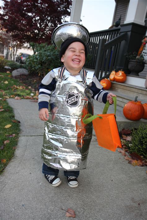 my future child in a Stanley Cup costume haha | Hockey halloween ...