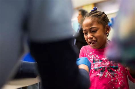 Powerful Photos Show Impact of Flint Water Crisis