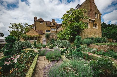 English country house with fabulous gardens on the market for $23M - Curbed