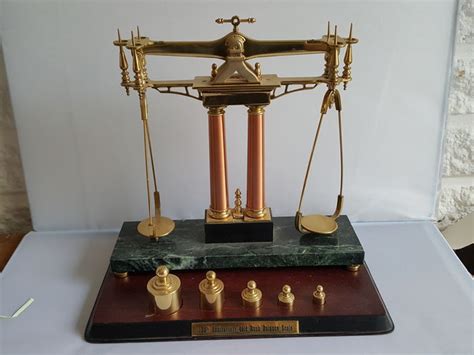 Franklin Mint - Weighing scale made for the 150th anniversary of the ...