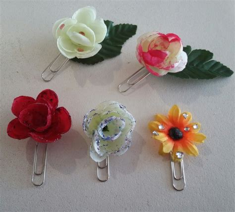 DIY flower paperclips | My Pink Rambles