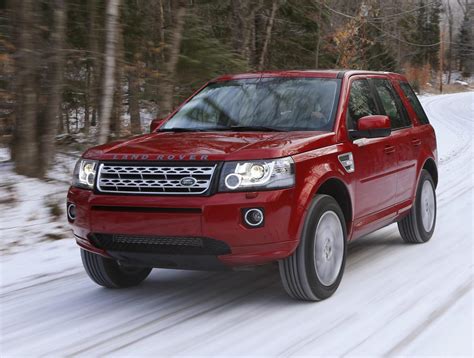 Land Rover Freelander 2 Photos and Specs. Photo: Land Rover Freelander ...