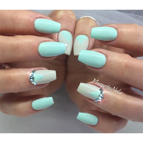 @margaritasnailz on Instagram: “” | Mint green nails, Mint nails, Green nails