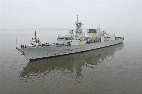 Canadian Halifax frigate HMCS Toronto to undergo major docking work