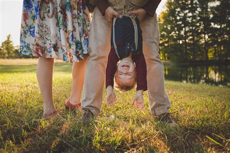 Outdoor Lifestyle Family Photo Session | Professional Photographer in Raleigh, NC - Victoria ...