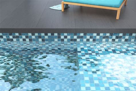 Tips on How to Choose Pool Tile Color for Your Place – Tiles and Deco