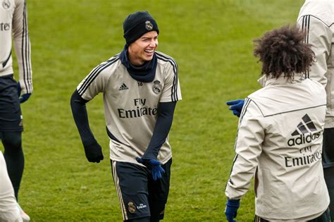 Real Madrid Training: February 20 - Managing Madrid