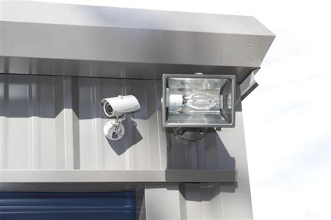 SECURITY LIGHTING SYSTEMS: A MUST HAVE FOR EVERY HOME AND BUSINESS