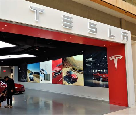 Tesla Dealer at Bellevue Collection in Bellevue, WA | Flickr